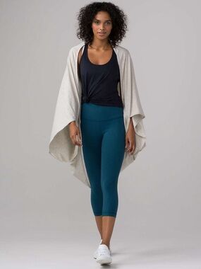 Lululemon Sage Scarf Kimono Heathered Light Gray One Size